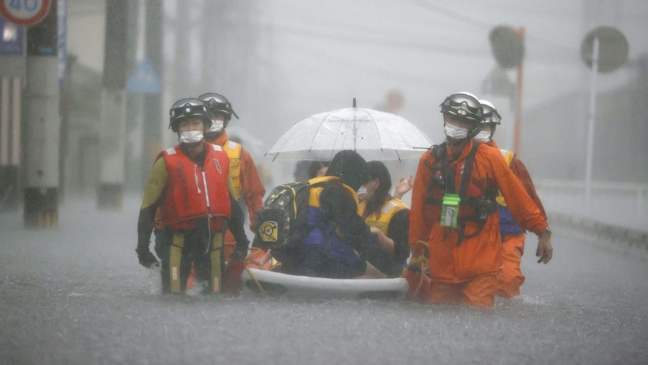 Japonya'da şiddetli yağış: En az 1 ölü, 2 kayıp