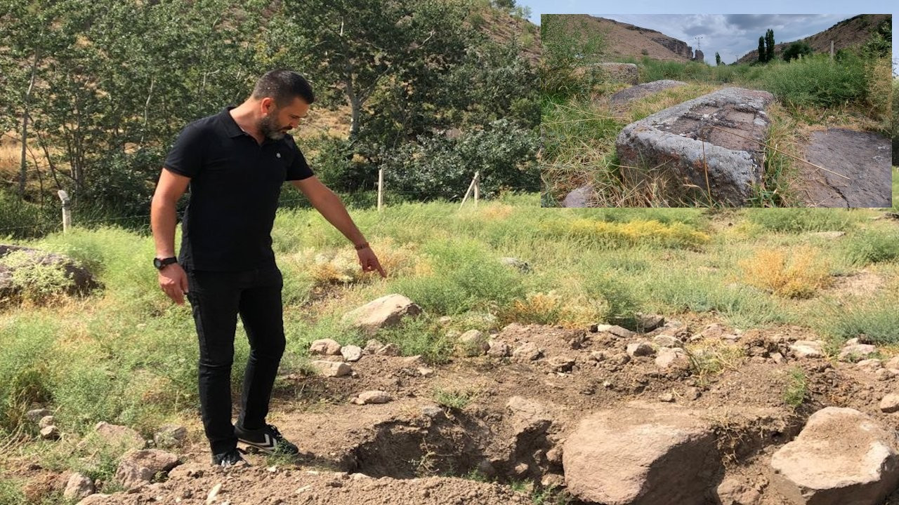 Tarihi Ermeni mezarlığında defineci talanı