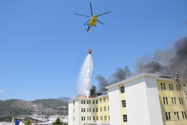 Yurt çatısındaki yangın helikopterle söndürüldü - Sayfa 3