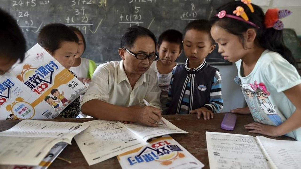 Çin'de 6 ve 7 yaşındaki öğrencilere yazılı sınav yapılması yasaklandı