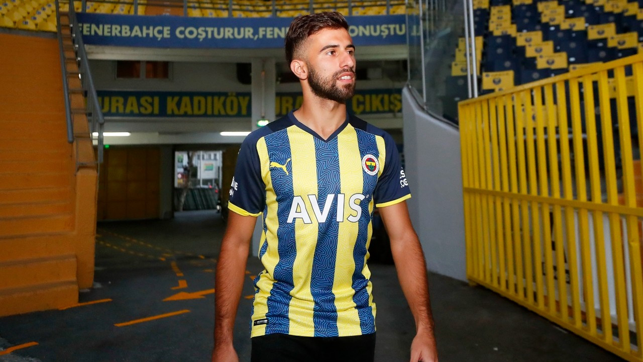 Fenerbahçe Diego Rossi'yi açıkladı