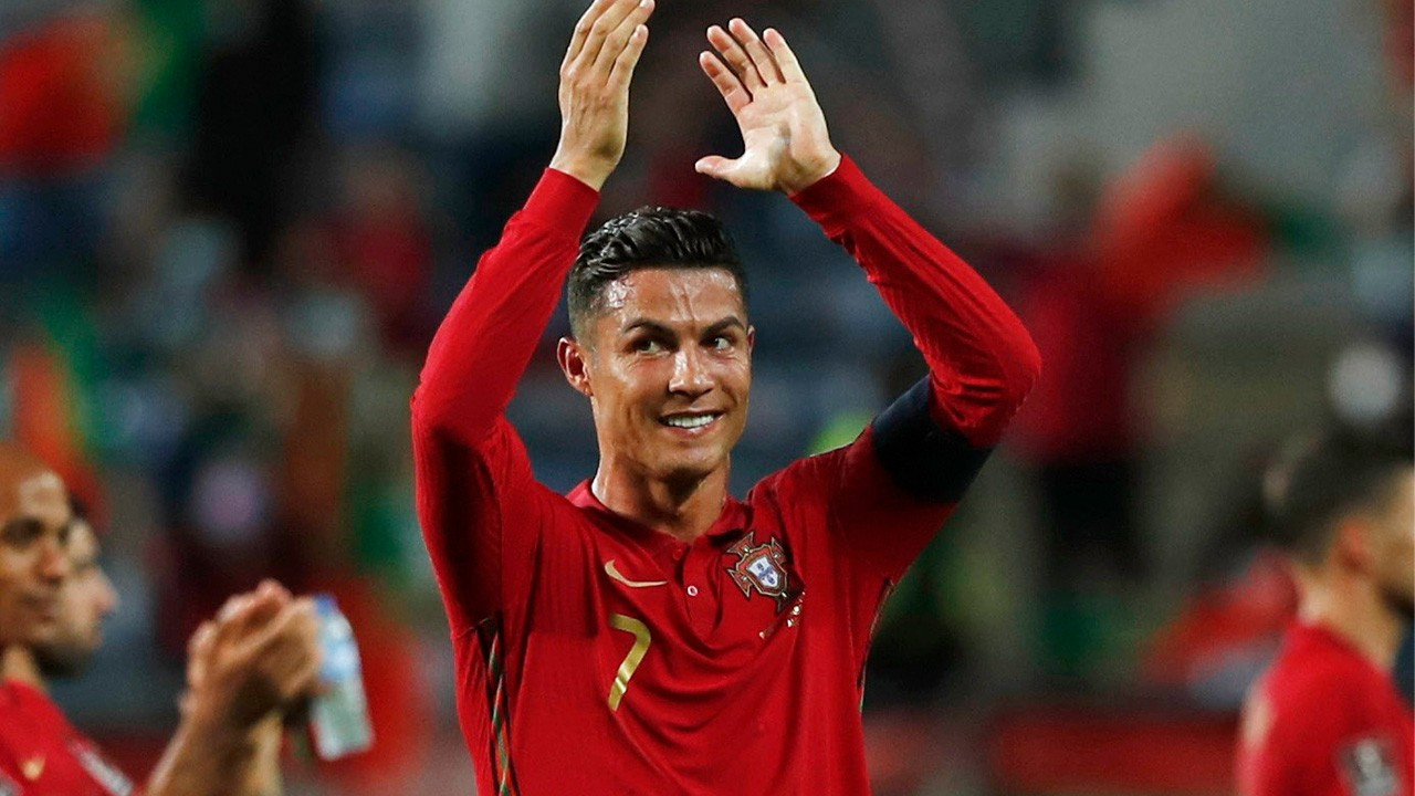 Ronaldo bir yeni rekor kırdı, bir rekoru da egale etti