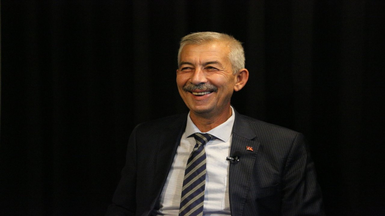 CHP’li Cömertoğlu: Öznür Çalık ağabeyimi görevden aldırdı