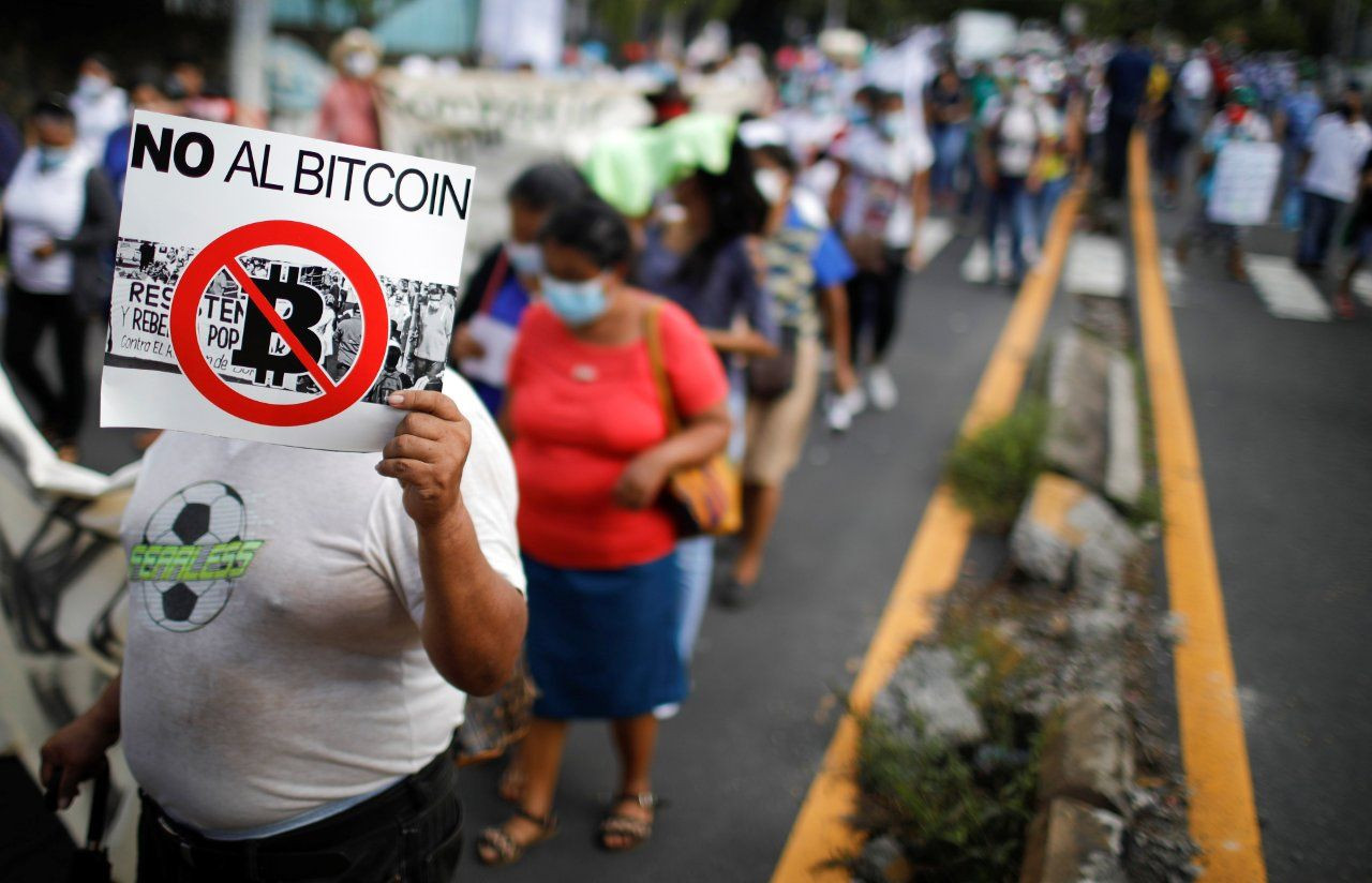 El Salvador’da Bitcoin protestoları: Binlerce kişi sokağa döküldü - Sayfa 1