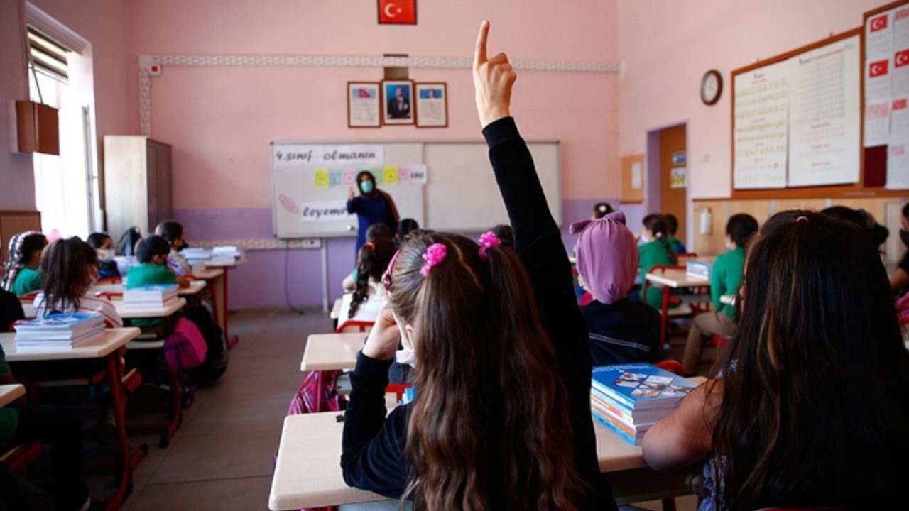 Korona bilançosu: 872 okulda vaka tespit edildi, 774 sınıf kapatıldı