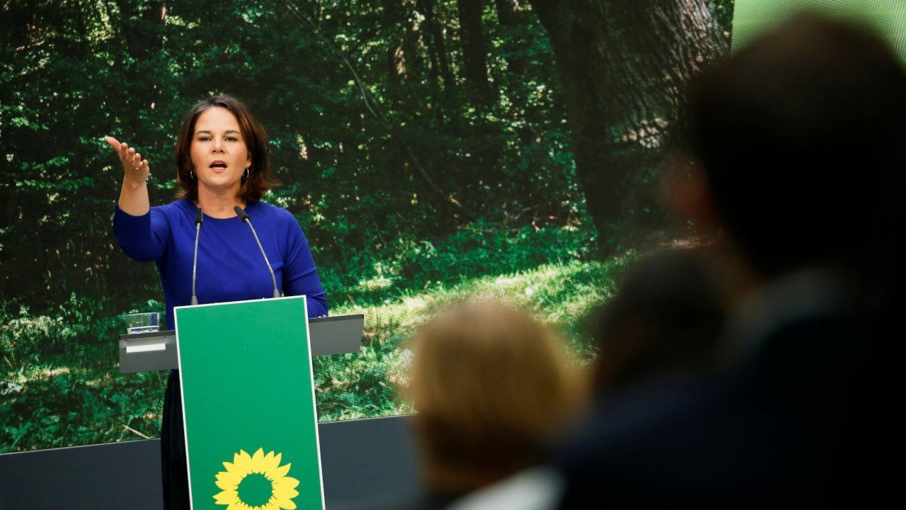 Almanya seçimlerinde Yeşiller'in adayı Annalena Baerbock: Düzeni mi değişimi mi temsil ediyor? - Sayfa 4