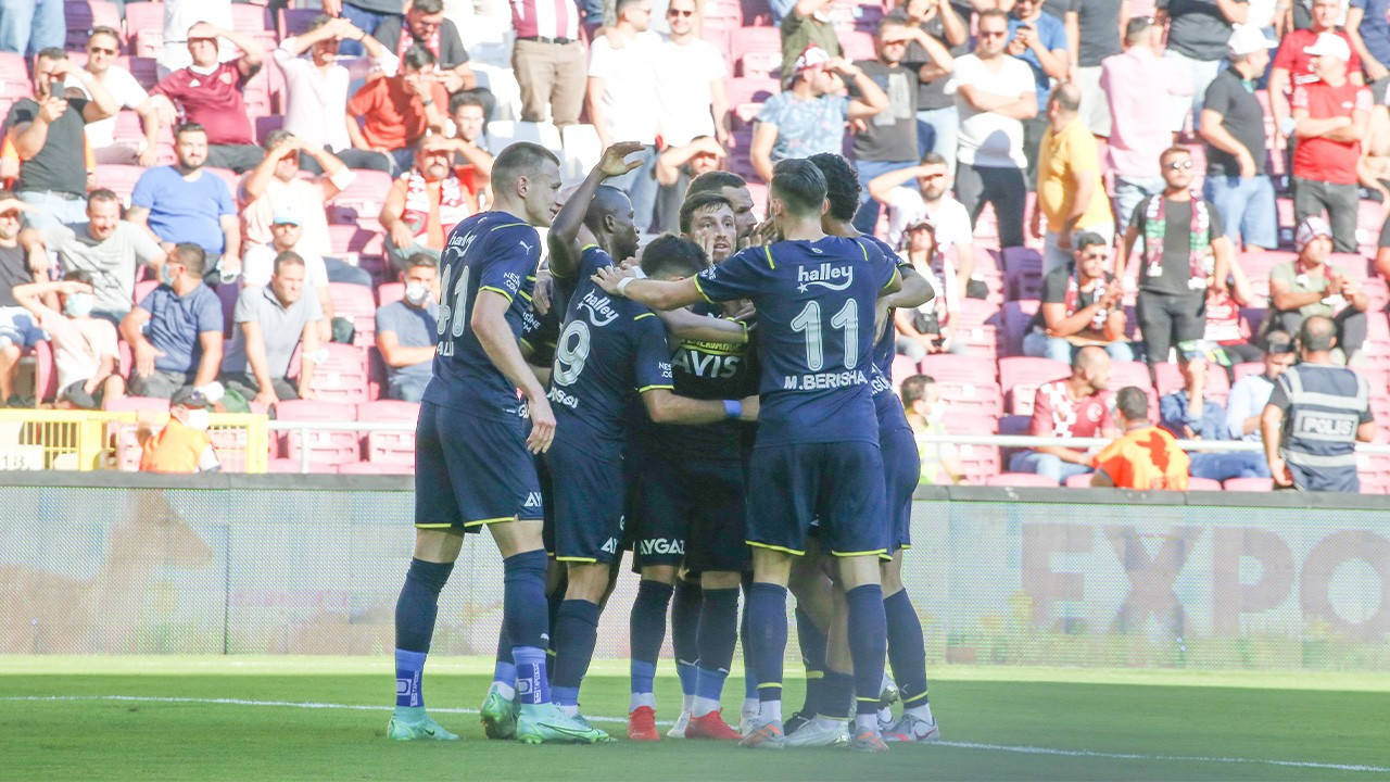 Fenerbahçe Hatayspor deplasmanında kazandı