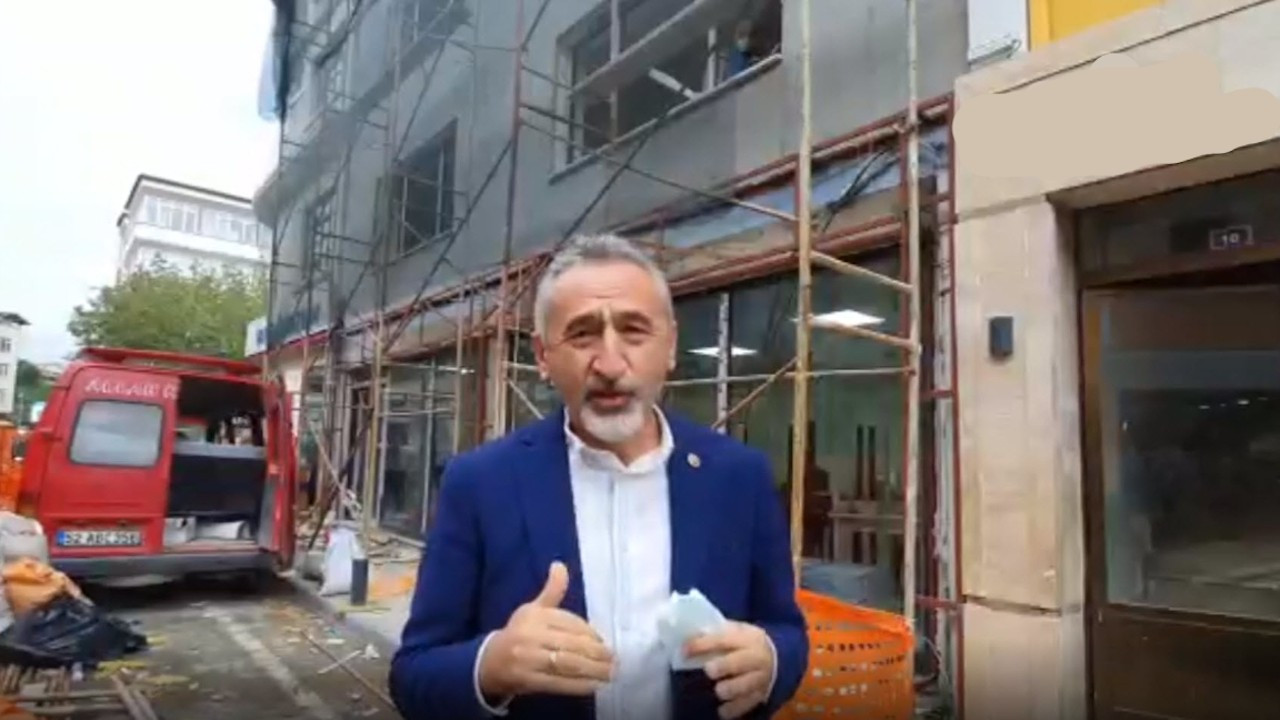 CHP'li Adıgüzel: Kamu binası Milli Eğitim'den Ensar'a verildi