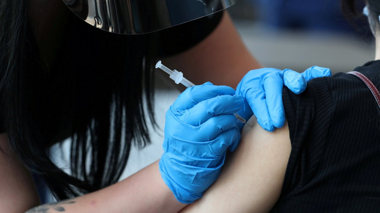 Kaliforniya'da öğrenciler zorunlu olarak Covid-19 aşısı olacak