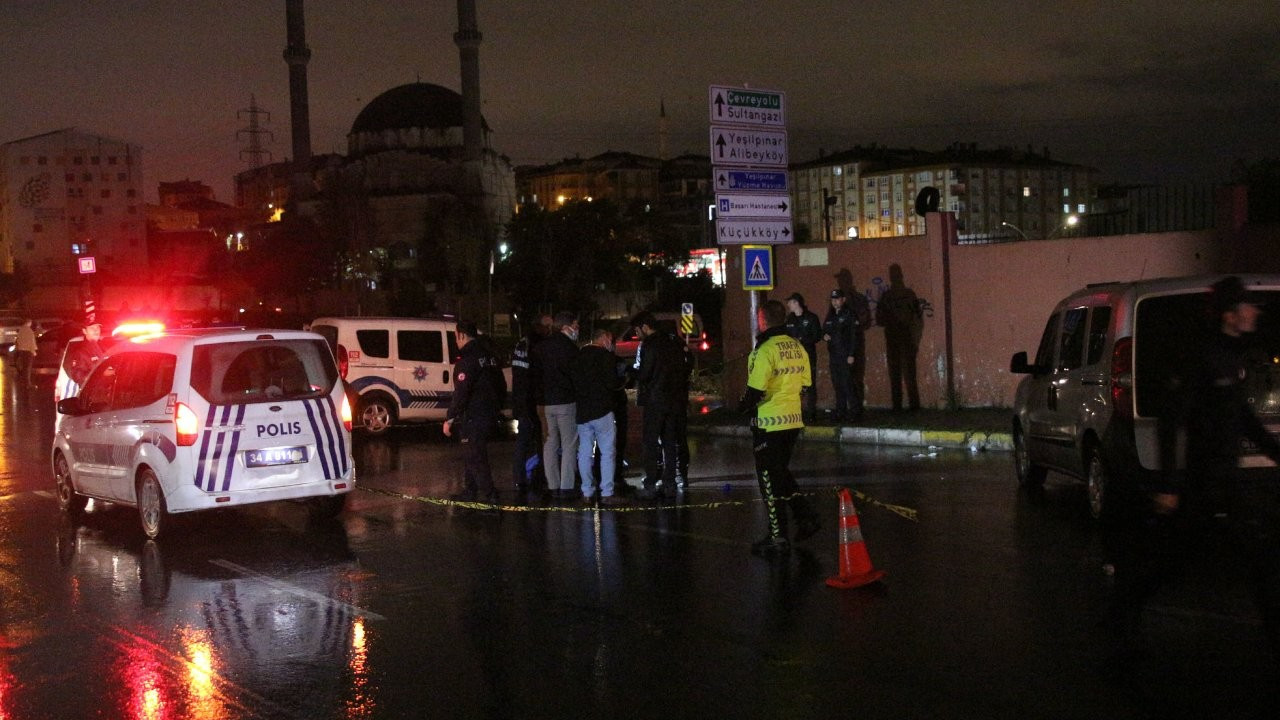 Gaziosmanpaşa'da otomobilin çarptığı 3 yaya öldü