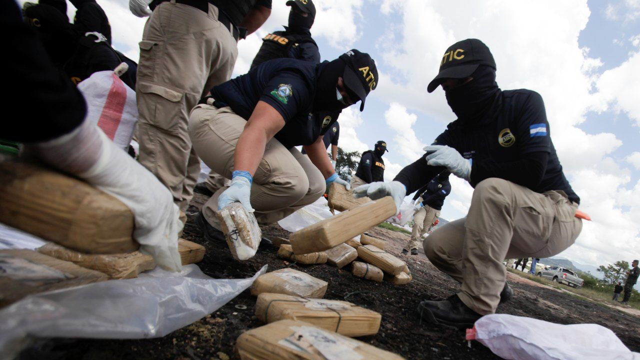 Honduras 3 tondan fazla kokaini imha etti - Sayfa 3