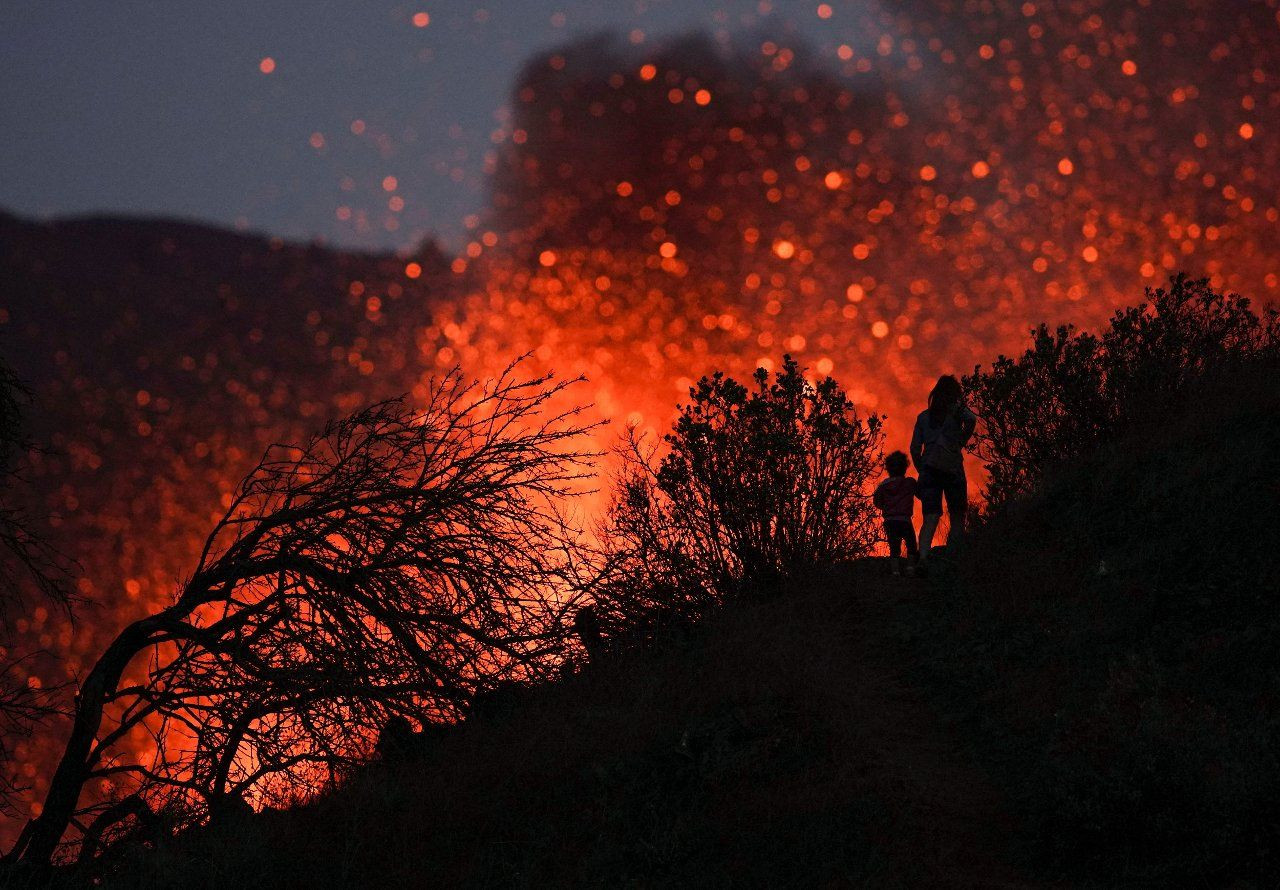 La Palma'daki volkan patlaması 'çok daha agresifleşti' - Sayfa 2