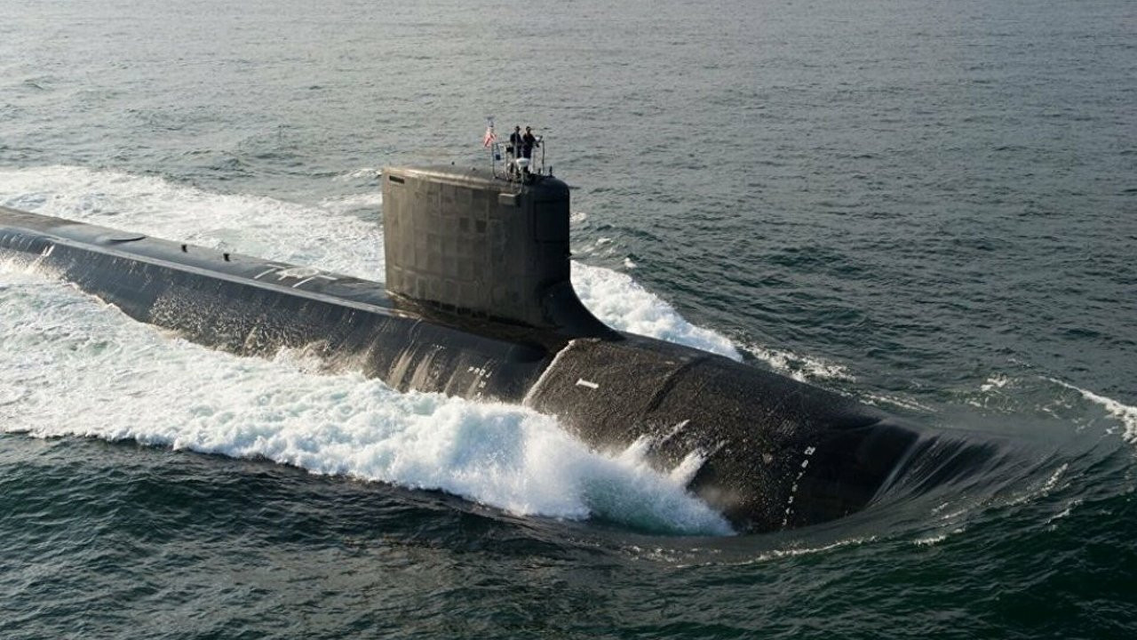 ABD donanmasının nükleer denizaltısı bilinmeyen bir cisme çarptı