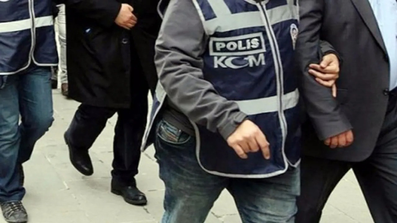 56 kişiye 'FETÖ' gözaltısı