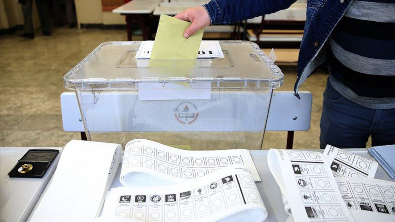 Seçim anketi: AK Parti gidecek - Sayfa 1