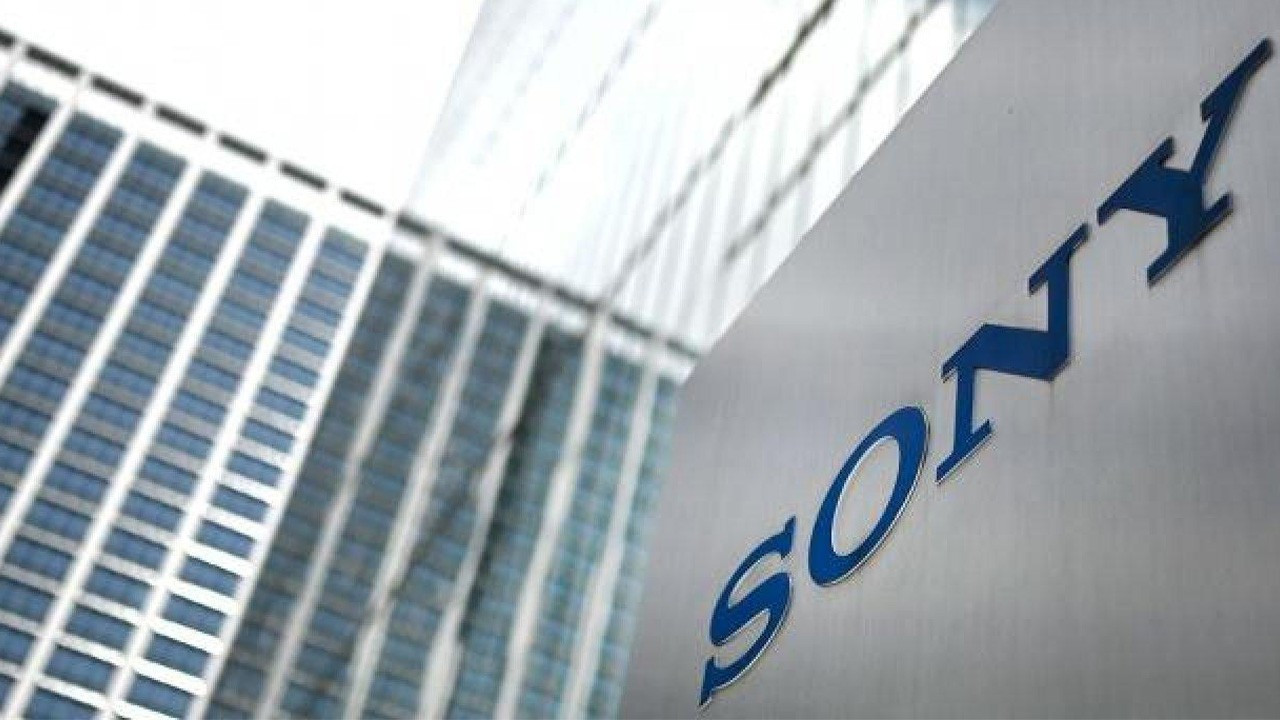 Sony'den 1 milyar dolarlık satış