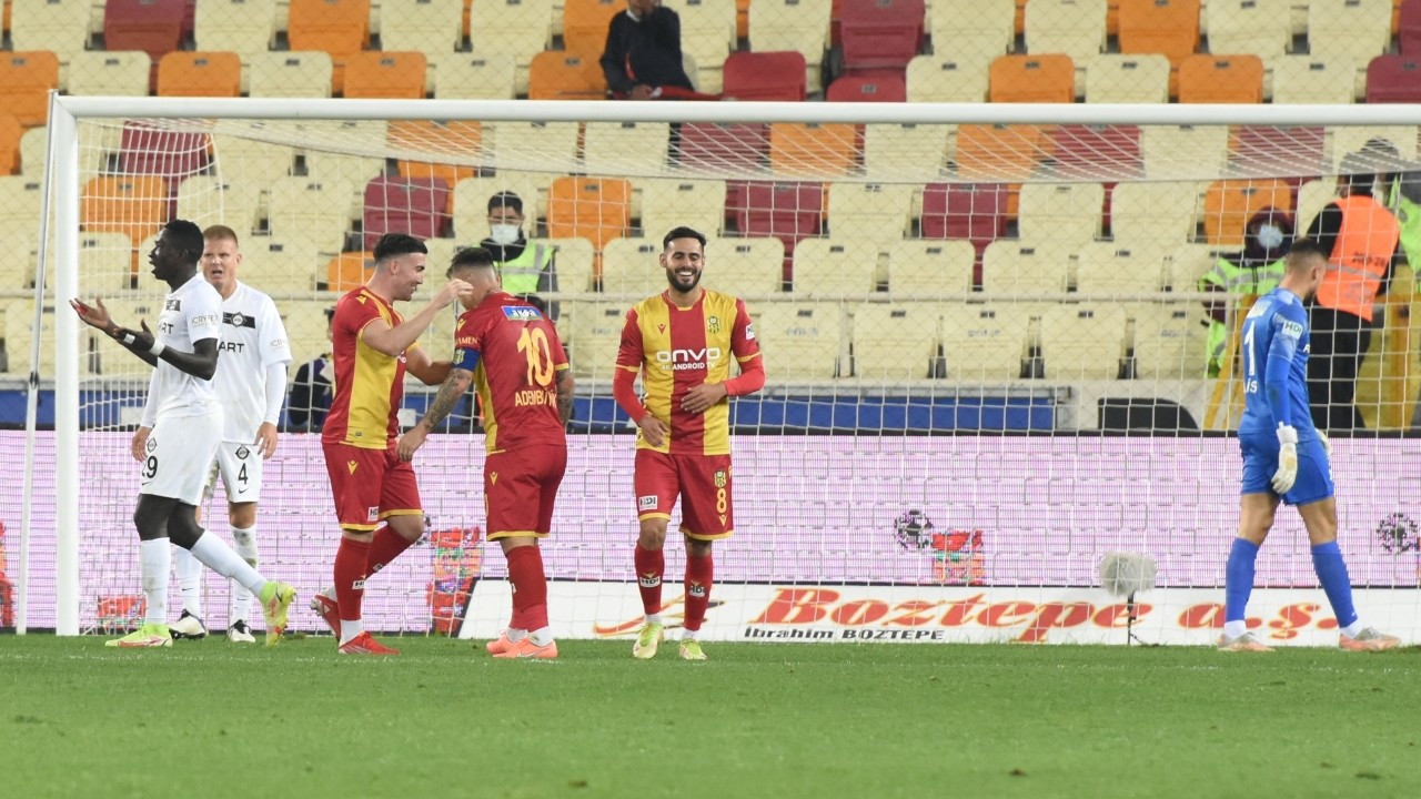 Haftanın açılış maçında Yeni Malatyaspor, Altay'ı mağlup etti