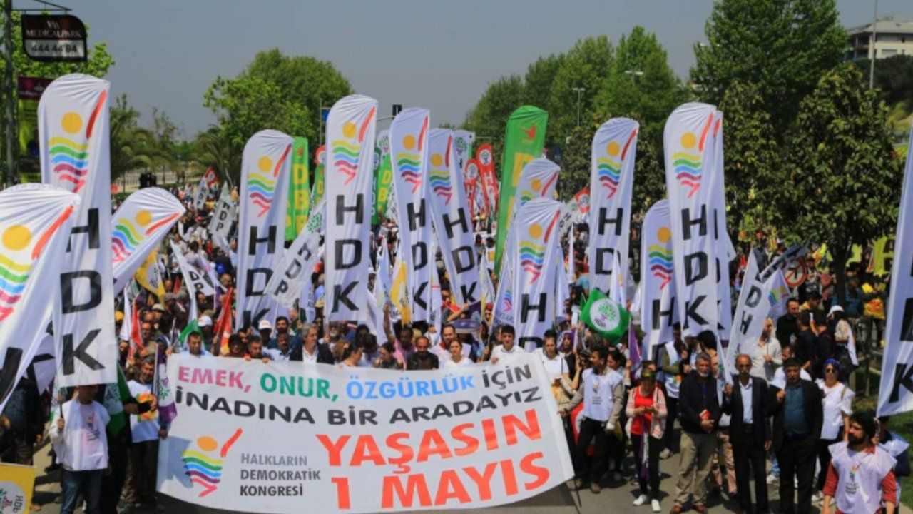 Duvar Arkası... HDP seçeneksiz bırakmayacak: 1 değil 4 parti! - Sayfa 1