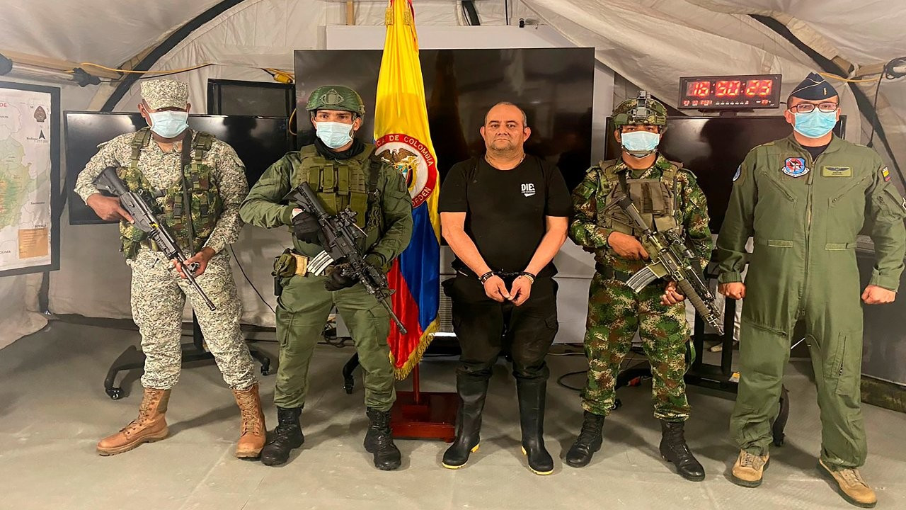 Kolombiya'da lideri yakalanan kartel bombayla 4 askeri öldürdü