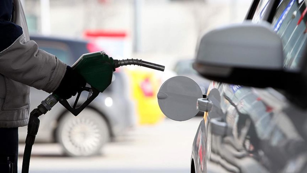Bir depo benzinin fiyatı 55 lira zamlandı