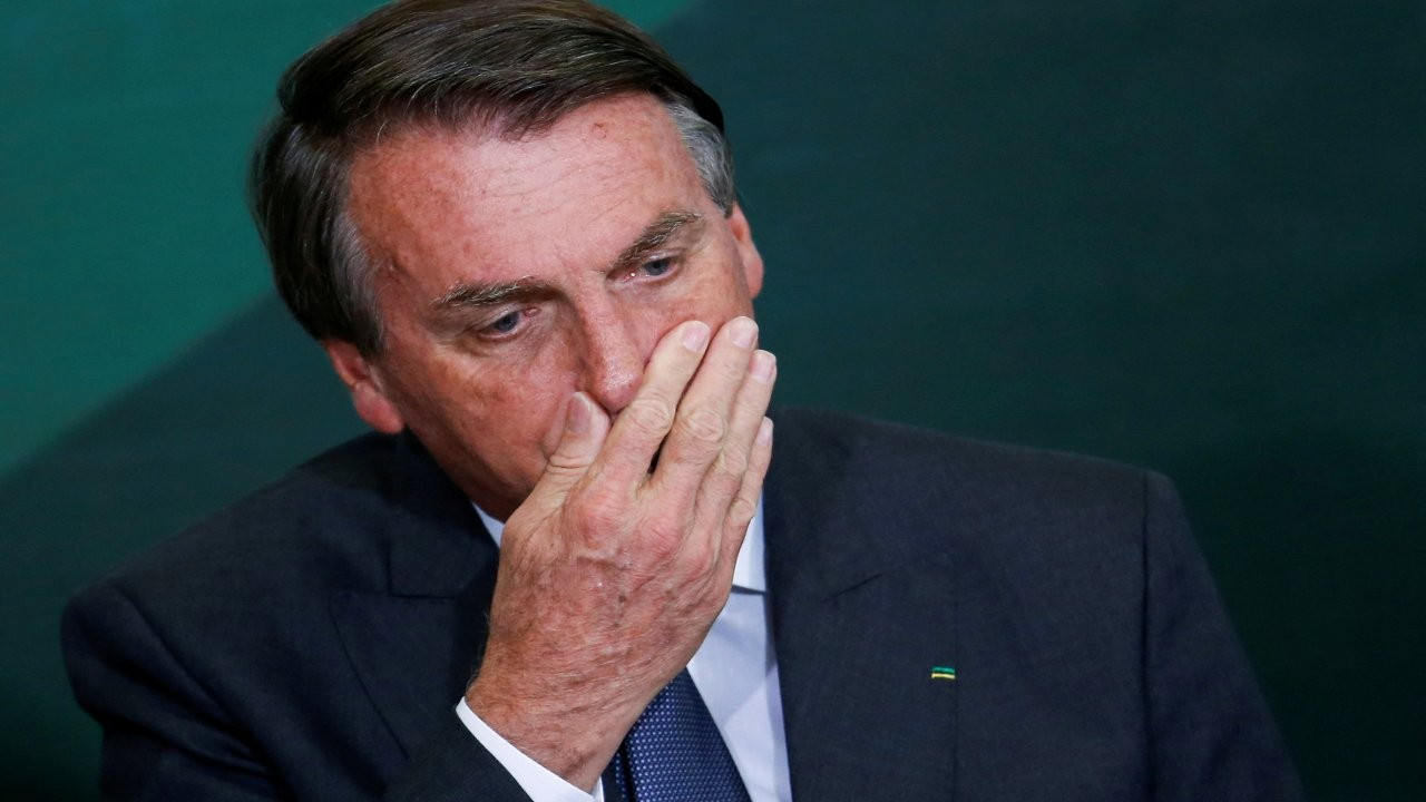 Bolsonaro'nun dokuz suçla itham edildiği rapor parlamentoda onaylandı