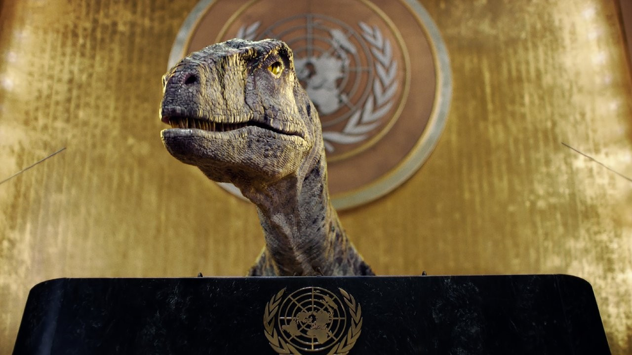 Birleşmiş Milletler Genel Kurulu’nda kürsüye 'Dinozor Frankie' geçti