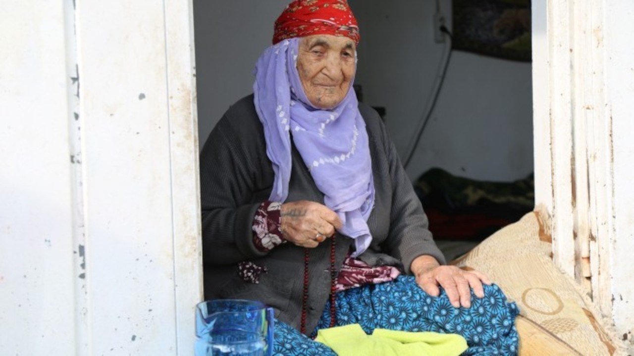96 yaşındaki cezai ehliyeti olmayan kadına Erdoğan'a hakaretten dava