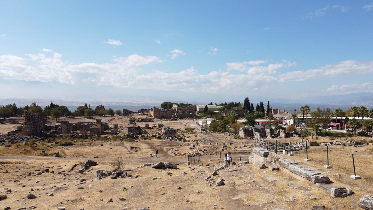 Hierapolis'in kuruluş dönemine ait iki eve ulaşıldı - Sayfa 3