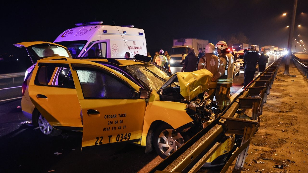 İstanbul'da taksi kazası: 10 yaralı