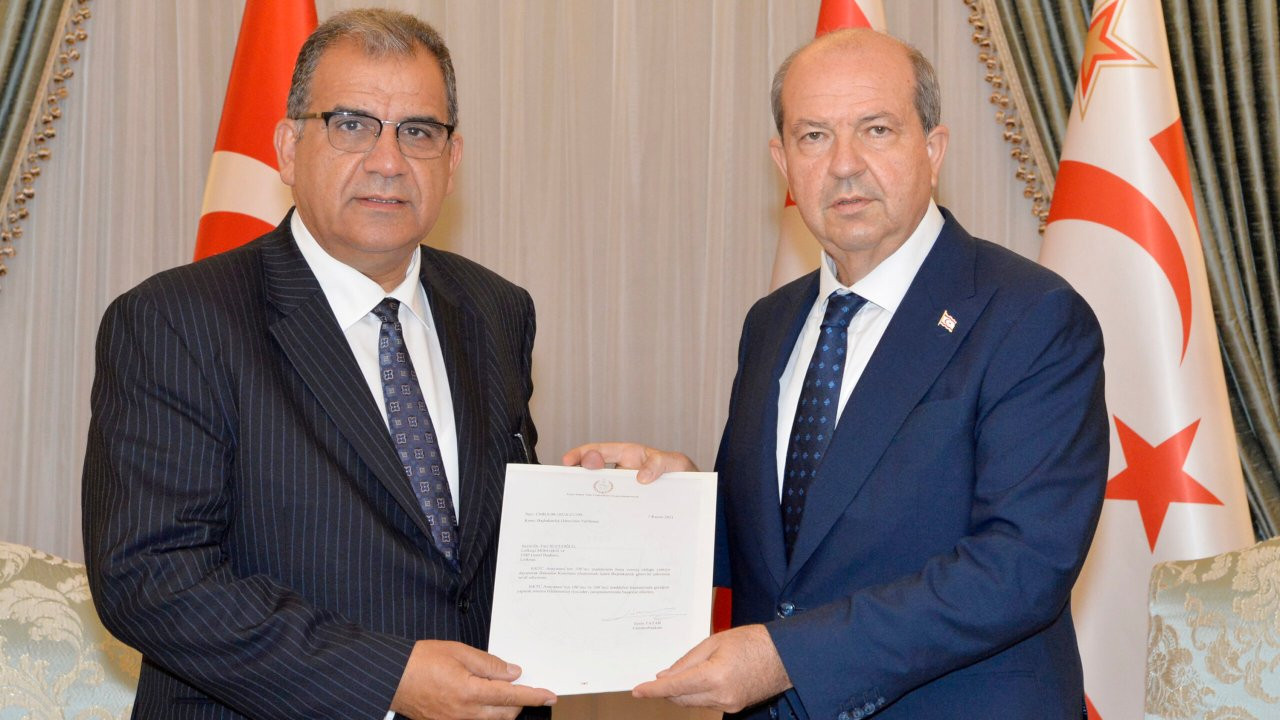 Kuzey Kıbrıs'ta yeni hükümet kuruldu: Başbakan Faiz Sucuoğlu oldu