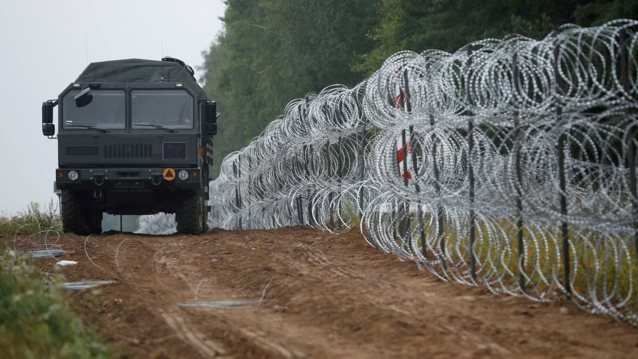 Polonya-Belarus sınırında sığınmacı krizi: 7 kişi ölü bulundu