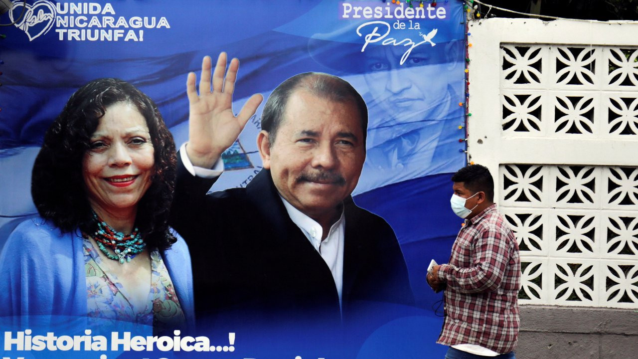 Nikaragua'da açıklanan ilk seçim sonuçları Sandinistlerin yüzde 75 oy aldığını açıkladı