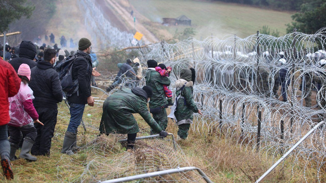 9 soruda Polonya-Belarus gerilimi: Sınırda yaşananların sebebi ne? - Sayfa 1