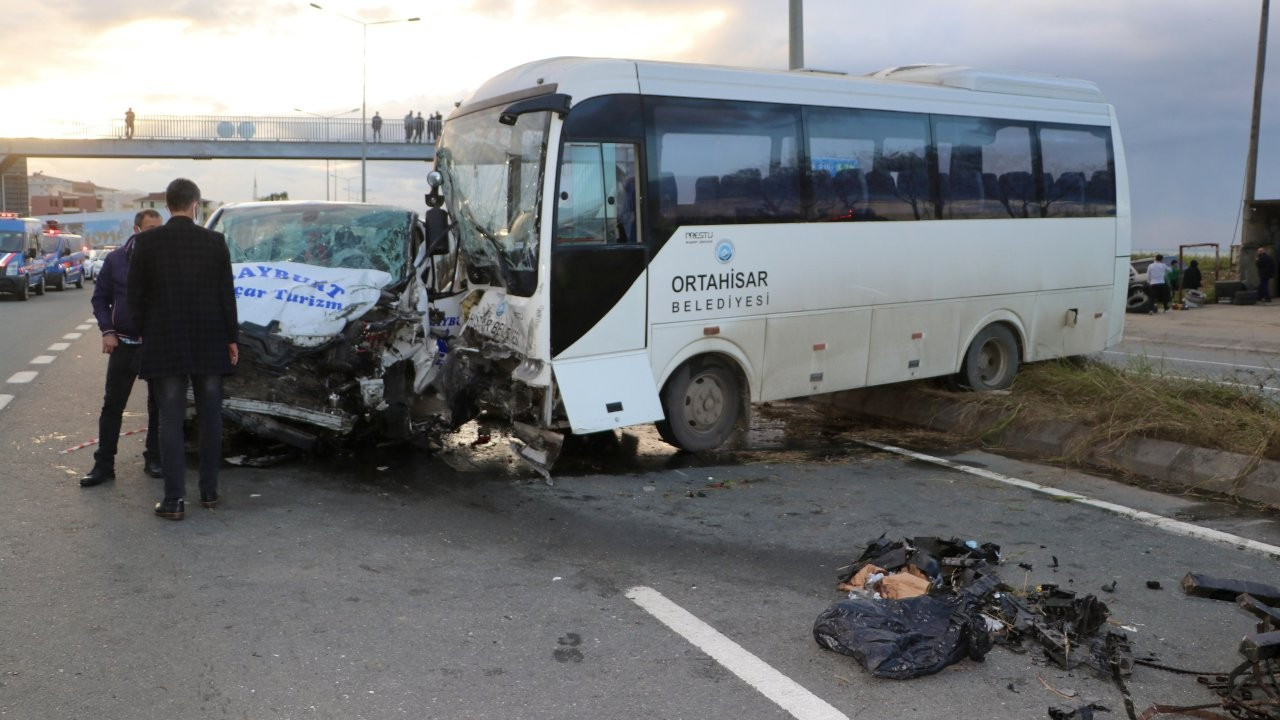 Trabzon zincirleme trafik kazası: 7 yaralı