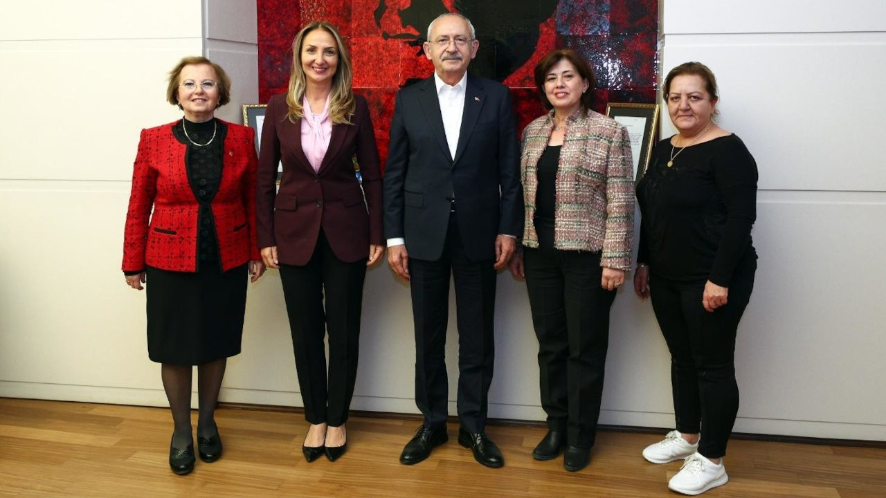 Kılıçdaroğlu, 40 bininci yeni kadın üye ile görüştü