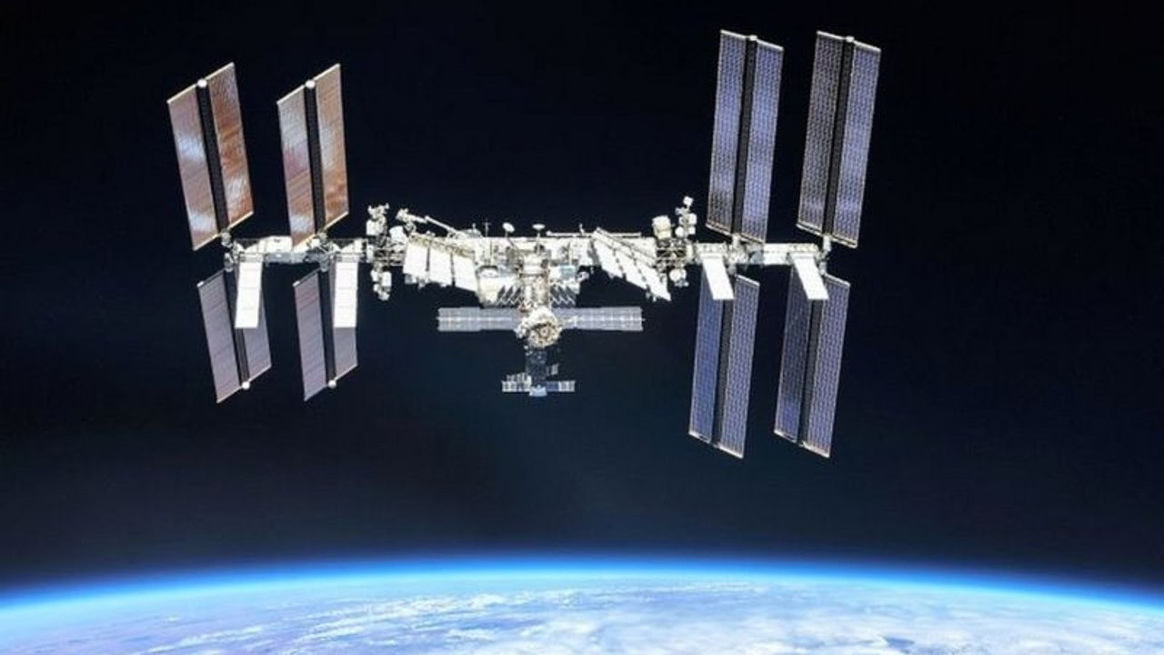 ABD-Rusya gerilimi uzaya taşındı, 'astronotlar kapsüllere sığındı'