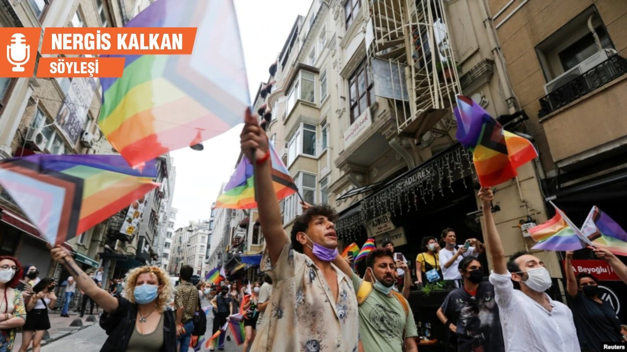 LGBTİ+ çalışanların ayrımcılık deneyimleri: Hoyratlık, hükümetin tutumuna göre artıyor