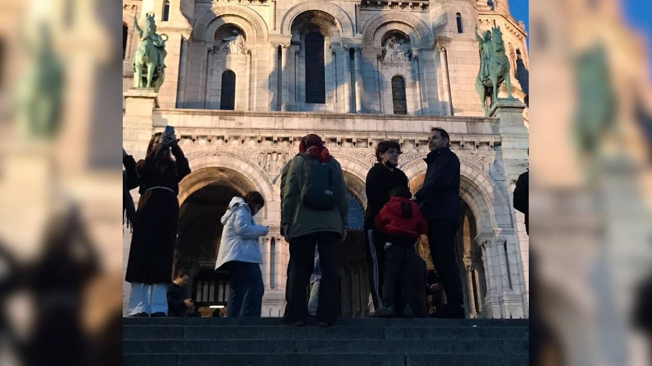 Berat Albayrak'ın Paris'teki fotoğrafları sosyal medyada gündem oldu