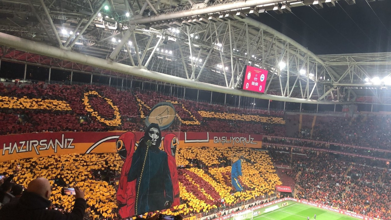 Fenerbahçe'den 'Squid Game'li koreografiye cevap: Oyun bitti
