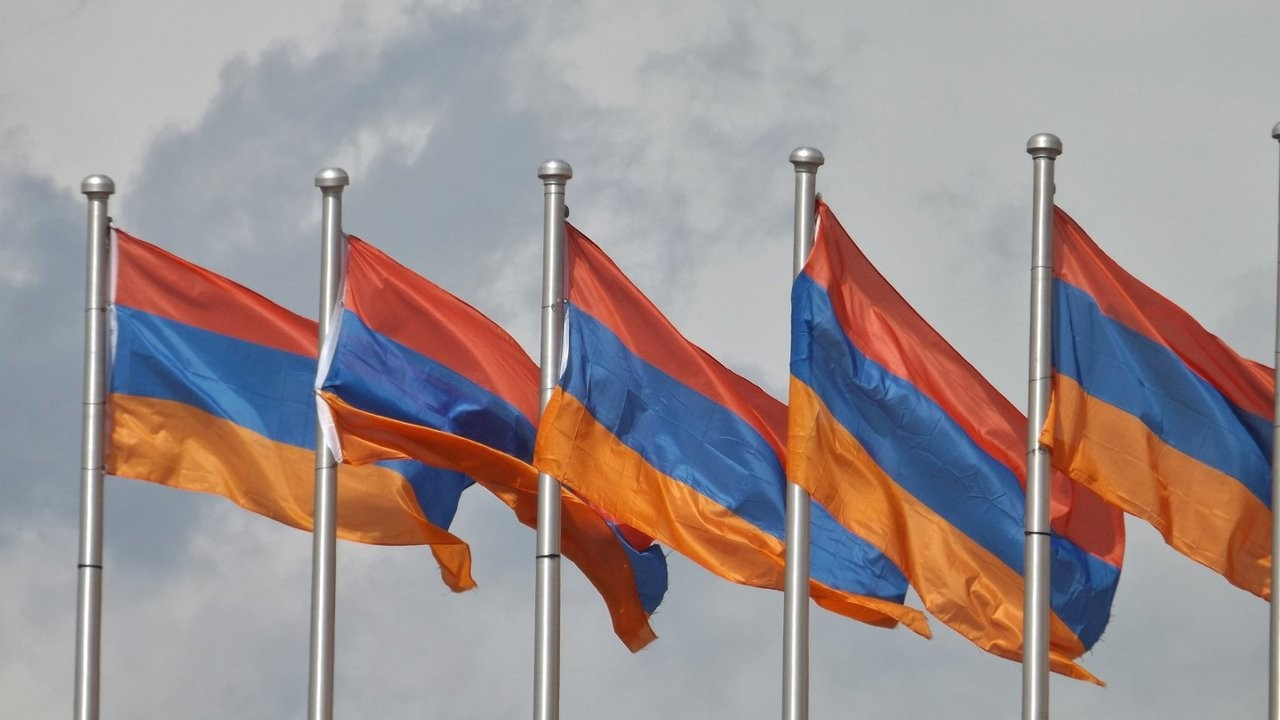 Ermenistan Türk mallarına ambargoya son veriyor