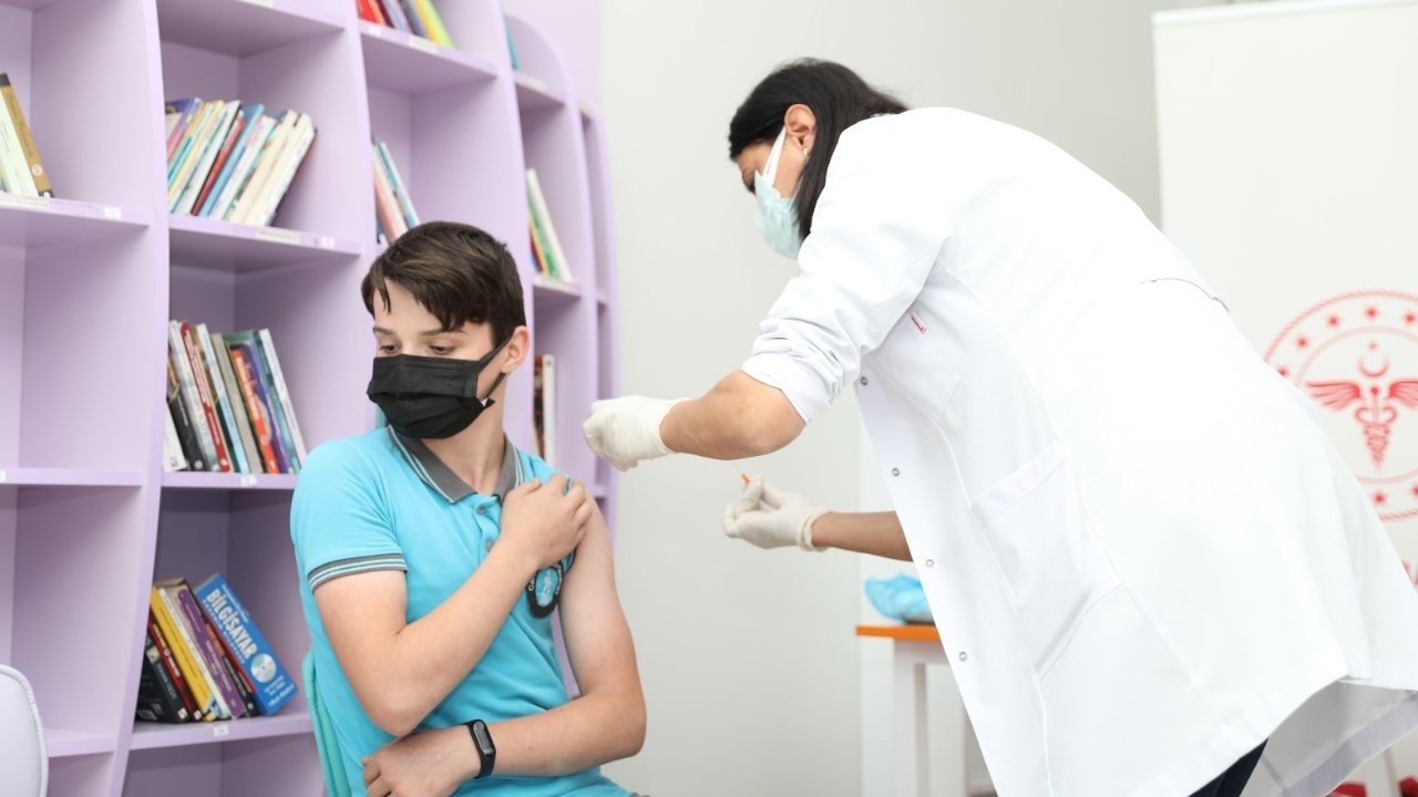 Samsun Sağlık Müdürü: Günlük aşı sayısı 20 binlerden 2 binlere düştü