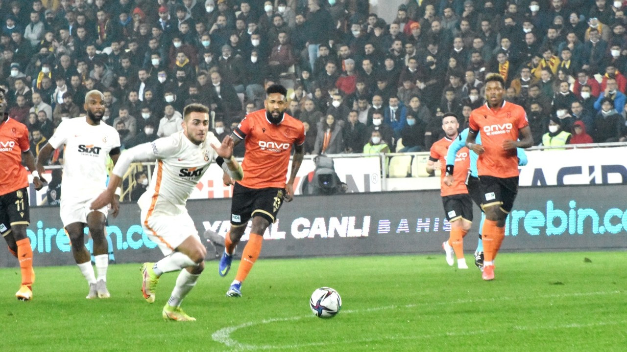 Galatasaray Malatya'dan bir puanla dönüyor