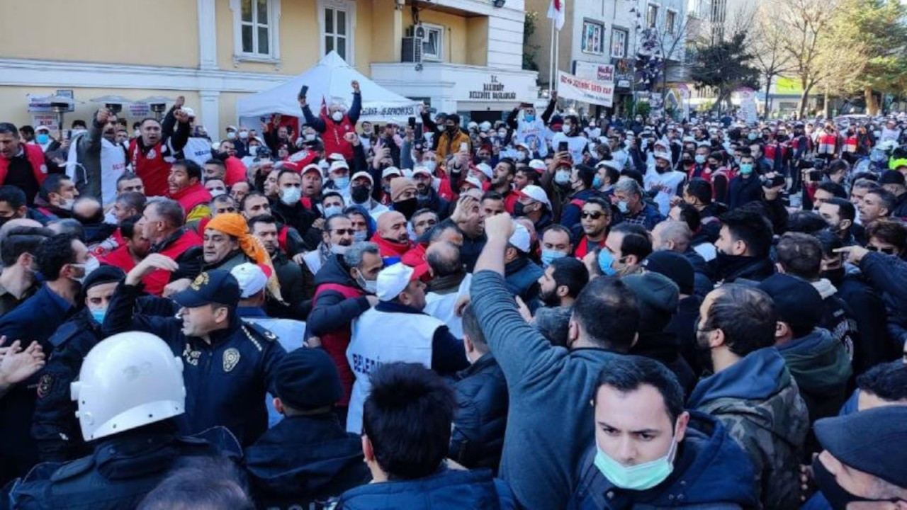 Grevdeki Bakırköy Belediyesi işçilerinin açıklamasına polis engeli: 1 gözaltı