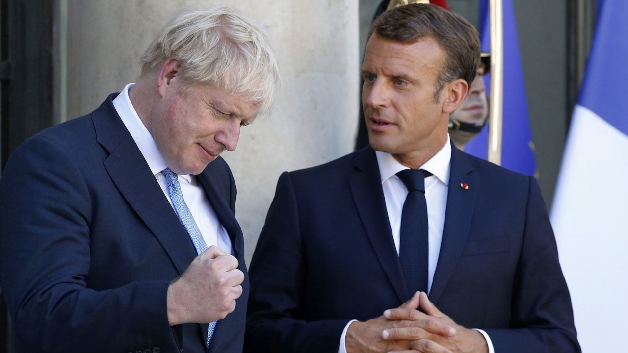 Fransız dergisi: Macron, İngiltere Başbakanı Johnson'a 'palyaço' dedi