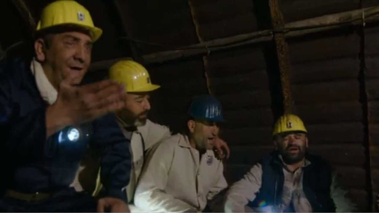 Maden işçilerinden yeraltında klip
