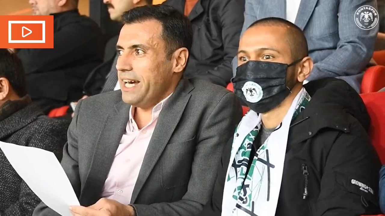 Konyaspor başkanı, engelli taraftara tribünde maç anlattı