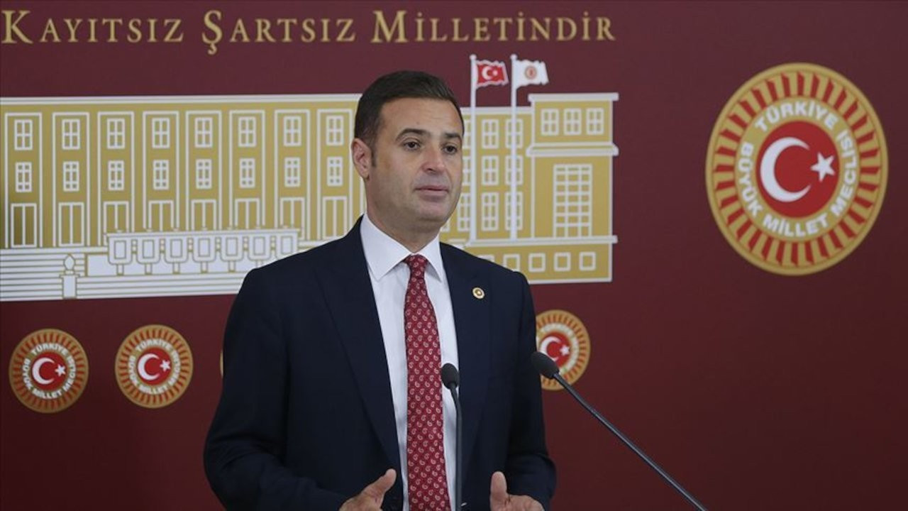 CHP'li Akın: TÜİK, AK Parti'nin ilçe başkanlığı olmuş