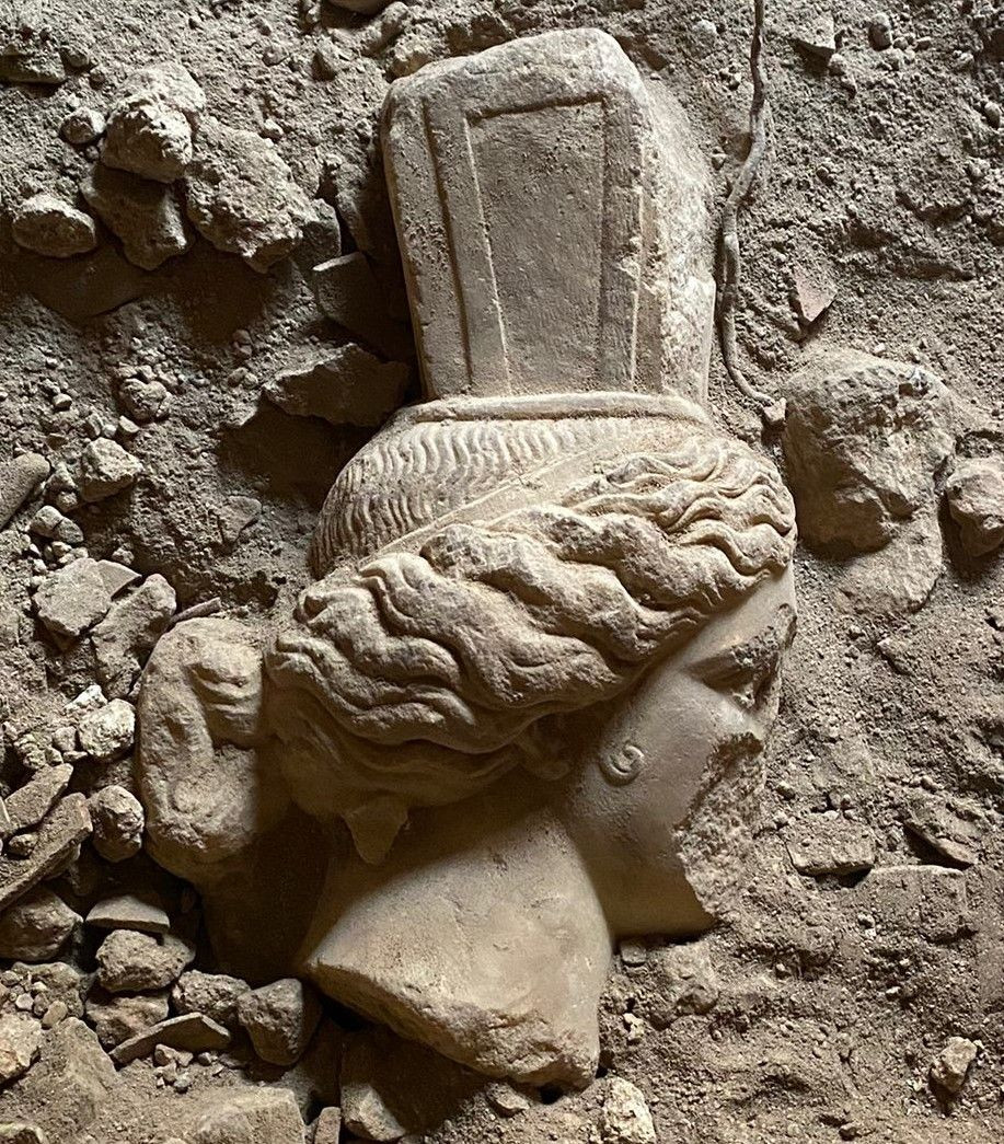 Knidos Antik Kenti'nde 2 bin yıllık heykel başları bulundu - Sayfa 2