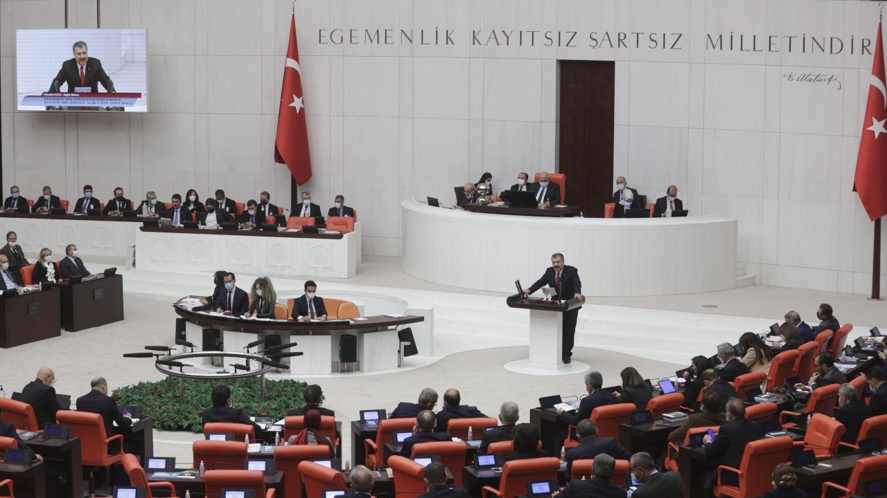 Koca: Türkiye’de ilaç bulunamıyor haberlerinin gerçekle ilgisi yok