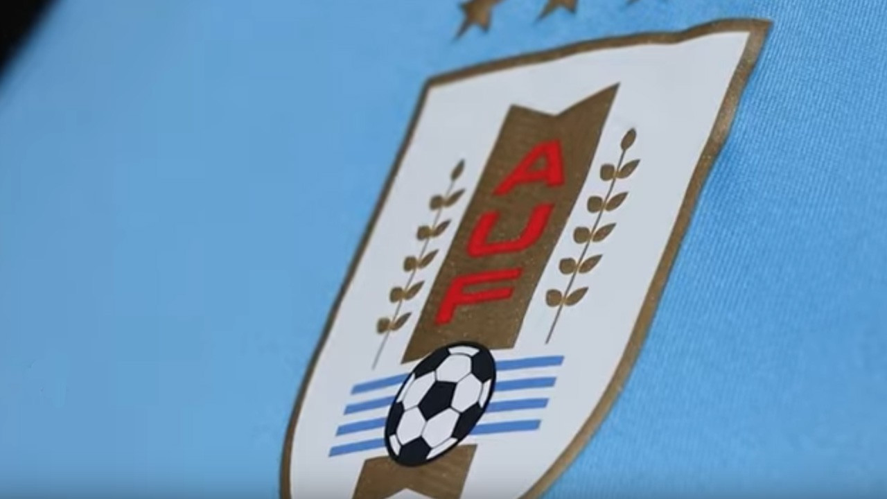 Uruguay'da millî takım Diego Alonso'ya emanet